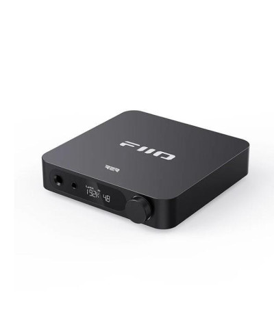 Fiio K11 R2R DAC / ausinių stiprintuvas 